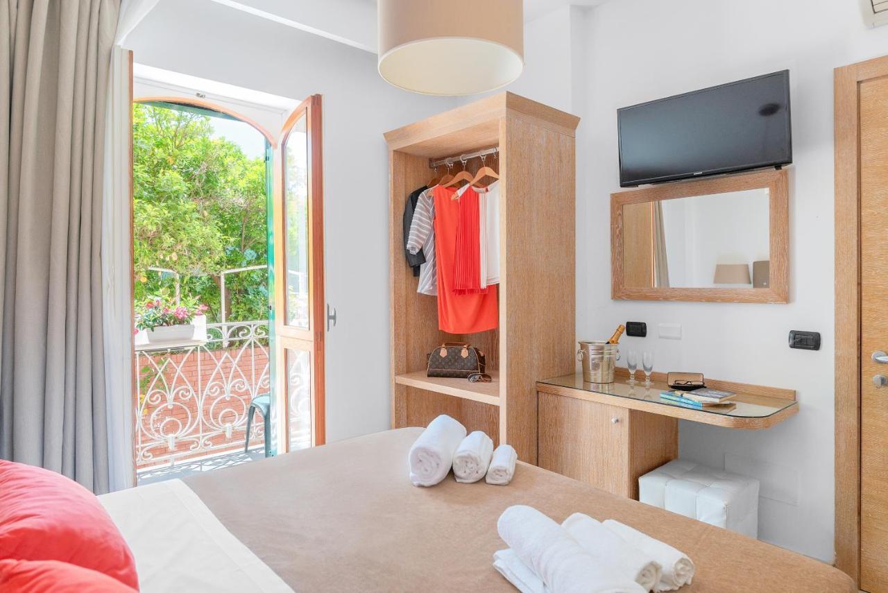 Bed and Breakfast Relais Francesca Piano di Sorrento Exterior foto